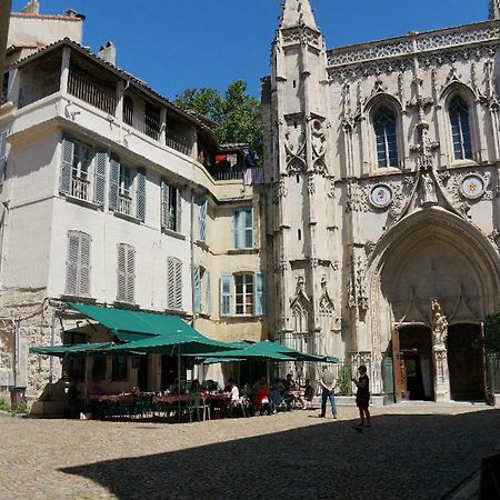 Les Marchands Avignon Ngoại thất bức ảnh