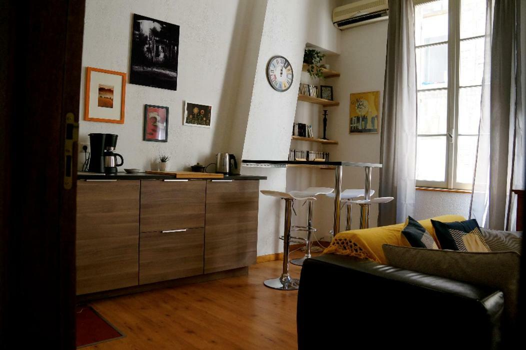Les Marchands Avignon Ngoại thất bức ảnh